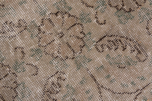 Vintage Oushak Area Rug (6' x 10')